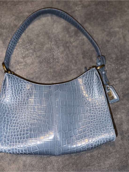 Liz Claiborne Handbags - Liz Claiborne Light Blue Croc-Embossed Shoulder Bag